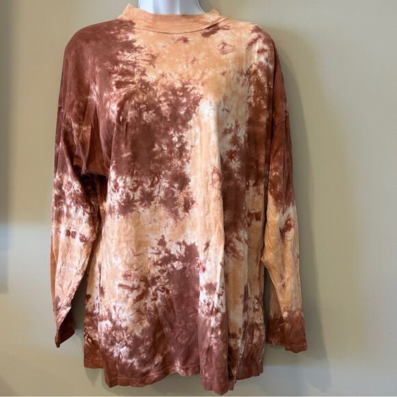 We the Free Women's Brown Tie Dye Gathered Neck Pullover Size Small - Picture 1 of 7